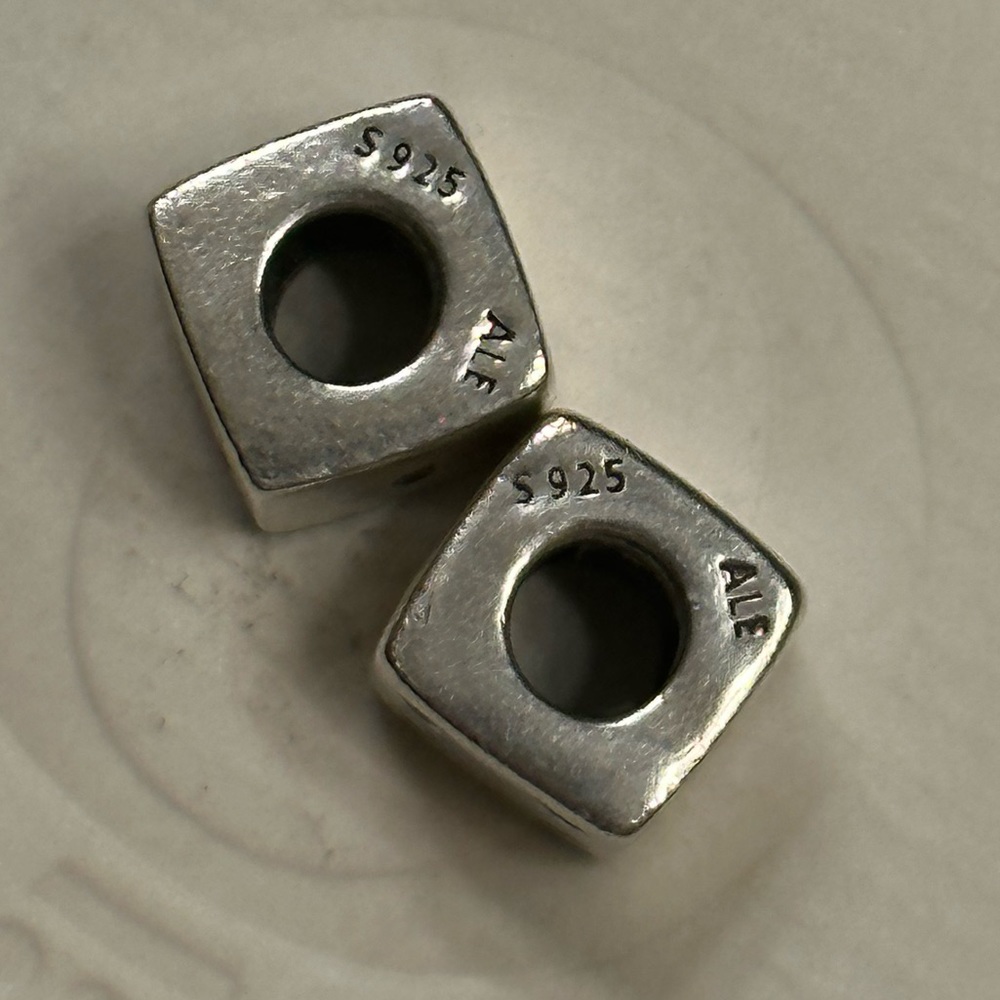 1 Authentic Retired Pandora Sterling Silver & Clear CZ Die Dice Charm - Picture 3 of 4